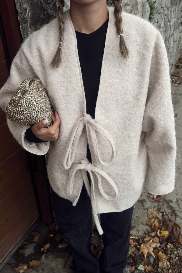 beige oversize tie detailed cashmere jacket