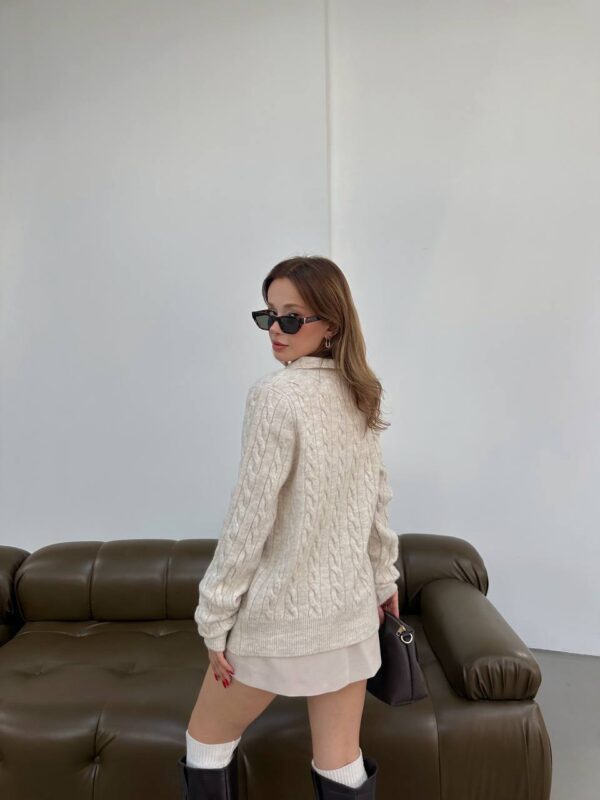 braid polo collar sweater cream beige