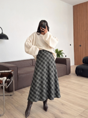 Plaid Maxi Skirt - Gray & Black