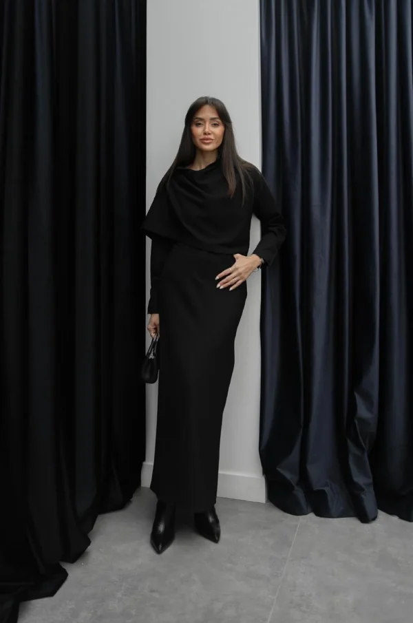 Shirt and Skirt Set with Shawl Detail on the Collar - Black