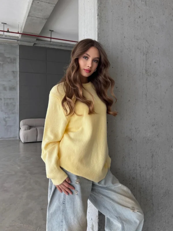 Overised Sweater - Butter Yellow